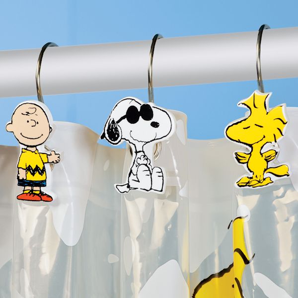 Product image for Peanuts Bathroom Accessories - Shower Curtain And Hooks