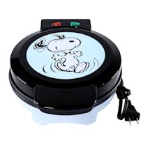 Alternate image for Snoopy Waffle Maker