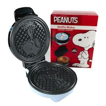 Alternate Image 4 for Snoopy Waffle Maker