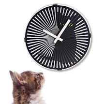 Alternate image Kinetic Zoetrope Cat Clock